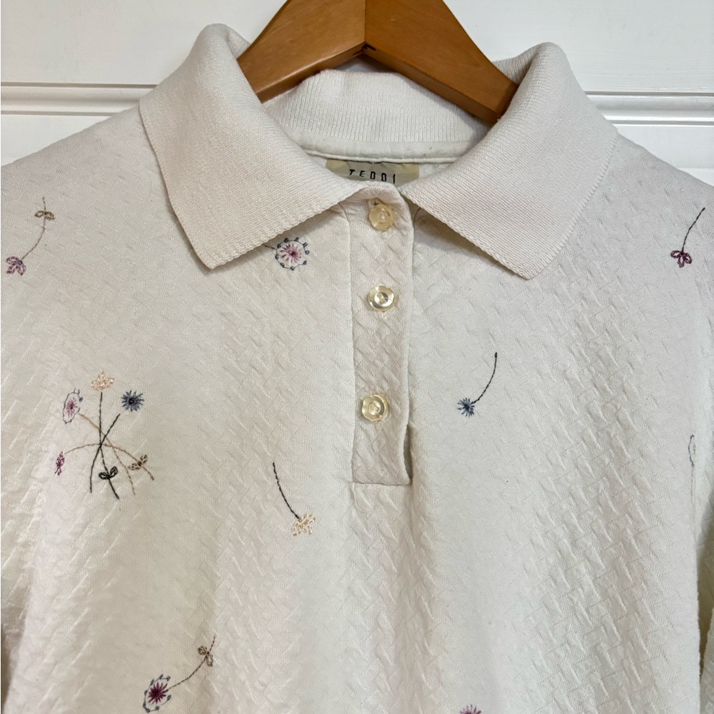 Cream Floral Patterned Sweater - Picture 5 of 9